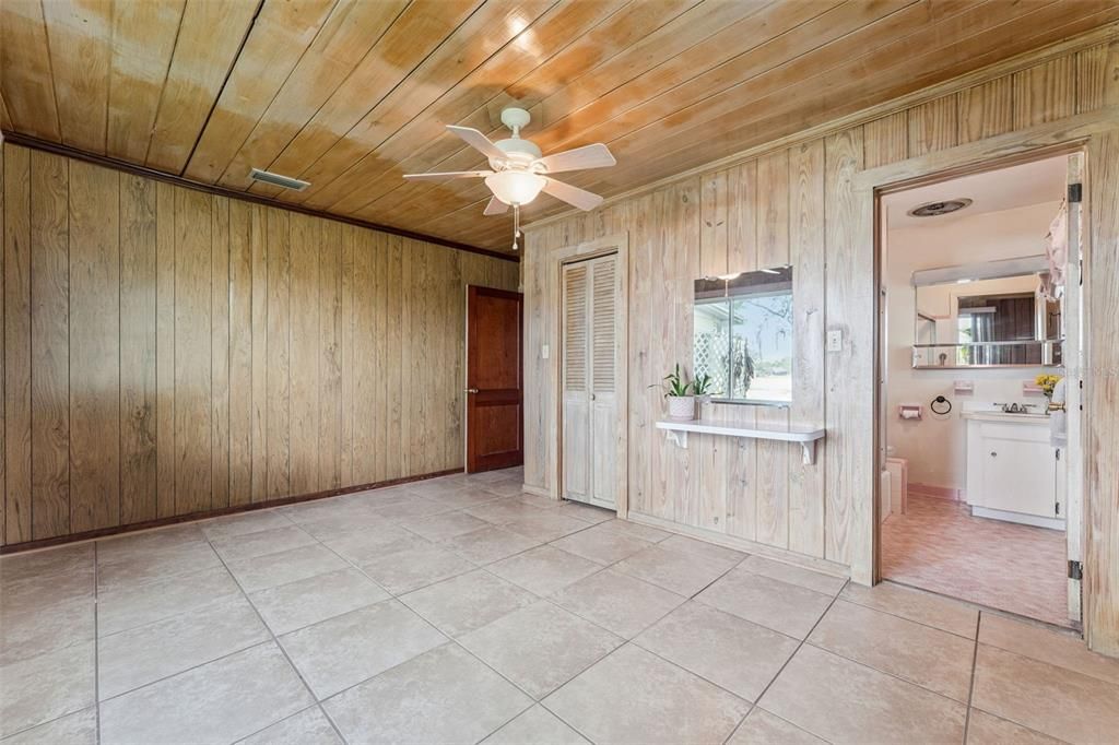Active With Contract: $399,900 (3 beds, 2 baths, 2227 Square Feet)