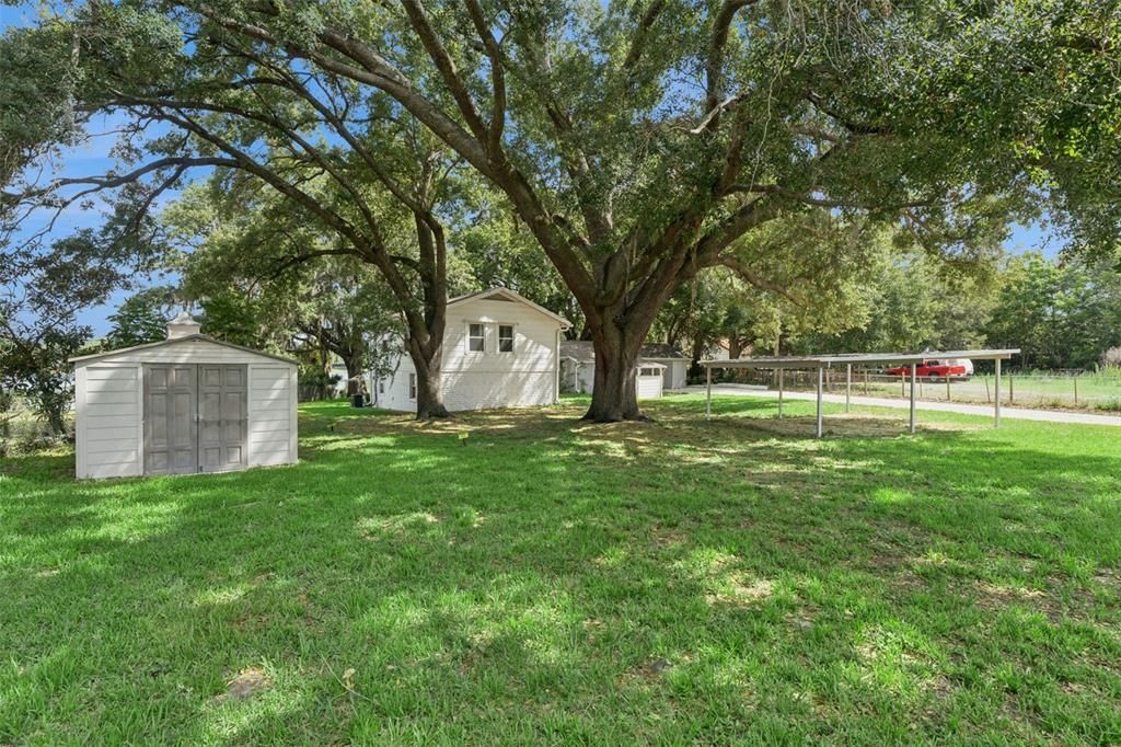 Active With Contract: $399,900 (3 beds, 2 baths, 2227 Square Feet)