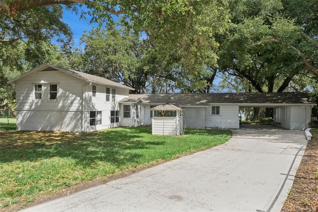 Active With Contract: $399,900 (3 beds, 2 baths, 2227 Square Feet)