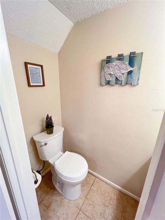 Activo con contrato: $219,900 (2 camas, 2 baños, 1018 Pies cuadrados)