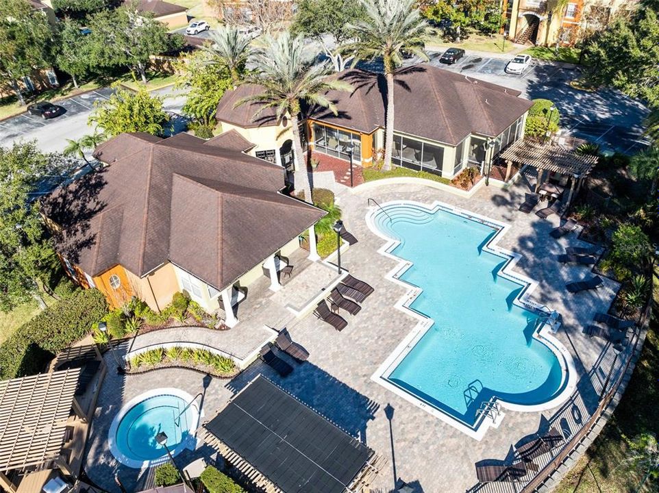 For Sale: $199,900 (1 beds, 1 baths, 732 Square Feet)