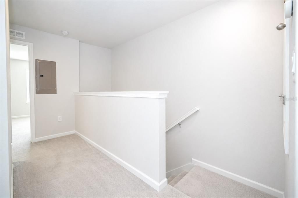 Active With Contract: $2,800 (3 beds, 2 baths, 1560 Square Feet)