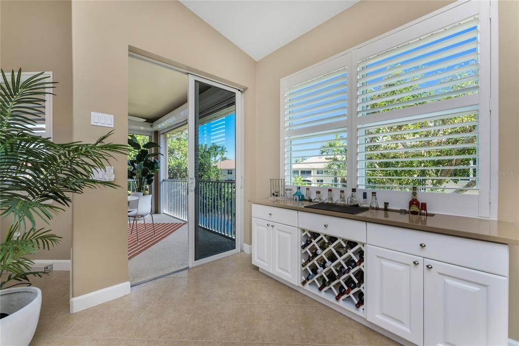 For Sale: $499,000 (3 beds, 2 baths, 2293 Square Feet)