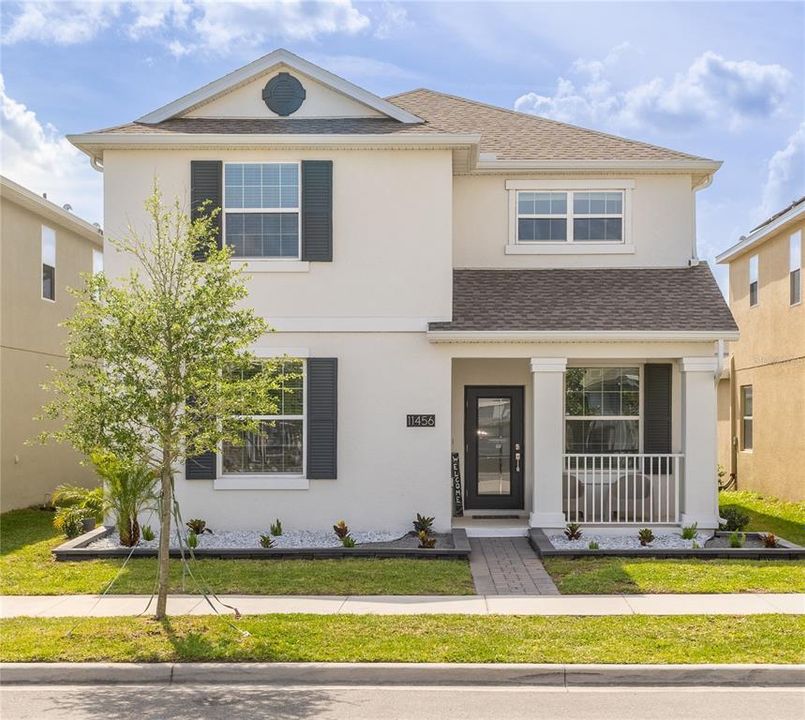 Active With Contract: $549,000 (5 beds, 3 baths, 2638 Square Feet)
