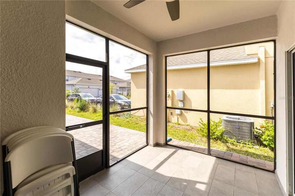 Active With Contract: $549,000 (5 beds, 3 baths, 2638 Square Feet)