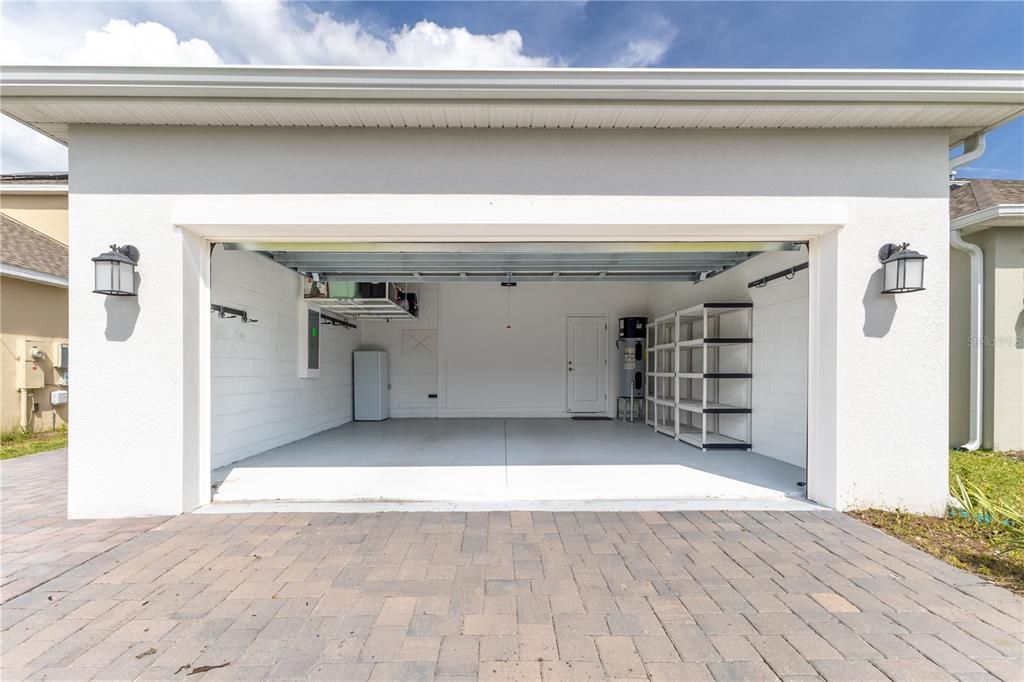 Active With Contract: $549,000 (5 beds, 3 baths, 2638 Square Feet)