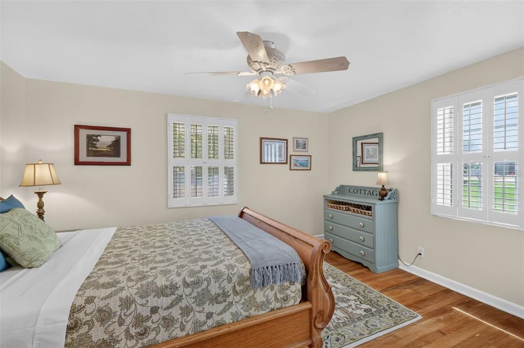 Active With Contract: $399,900 (3 beds, 2 baths, 1440 Square Feet)
