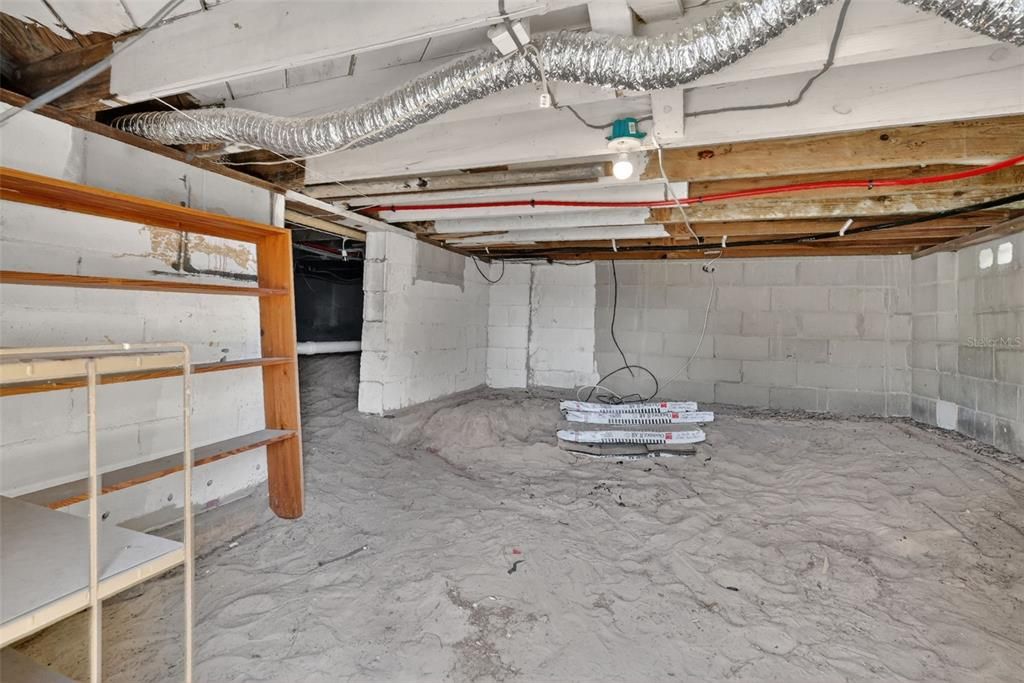 Active With Contract: $399,900 (3 beds, 2 baths, 1440 Square Feet)
