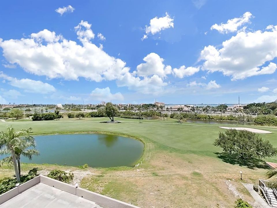 Active With Contract: $249,900 (1 beds, 1 baths, 780 Square Feet)