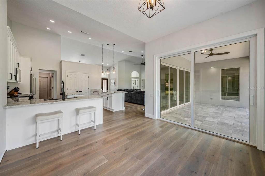 For Sale: $999,000 (3 beds, 3 baths, 2363 Square Feet)