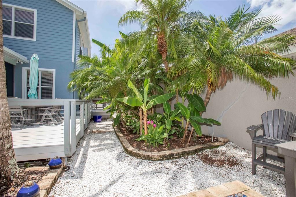For Sale: $510,000 (4 beds, 2 baths, 2472 Square Feet)