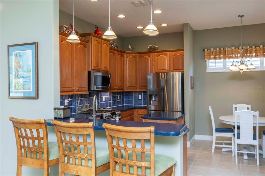 For Sale: $510,000 (4 beds, 2 baths, 2472 Square Feet)