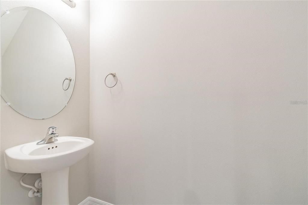 Active With Contract: $249,500 (3 beds, 2 baths, 1400 Square Feet)