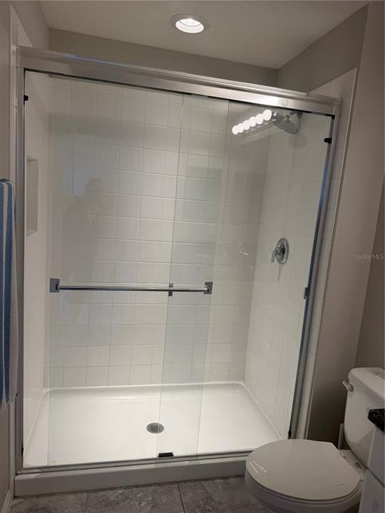 Active With Contract: $249,500 (3 beds, 2 baths, 1400 Square Feet)