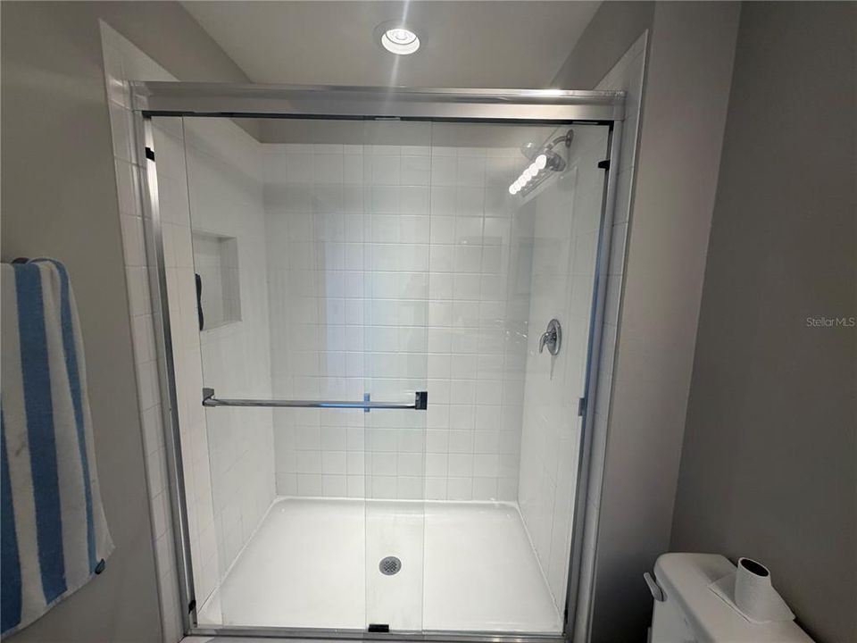Active With Contract: $249,500 (3 beds, 2 baths, 1400 Square Feet)