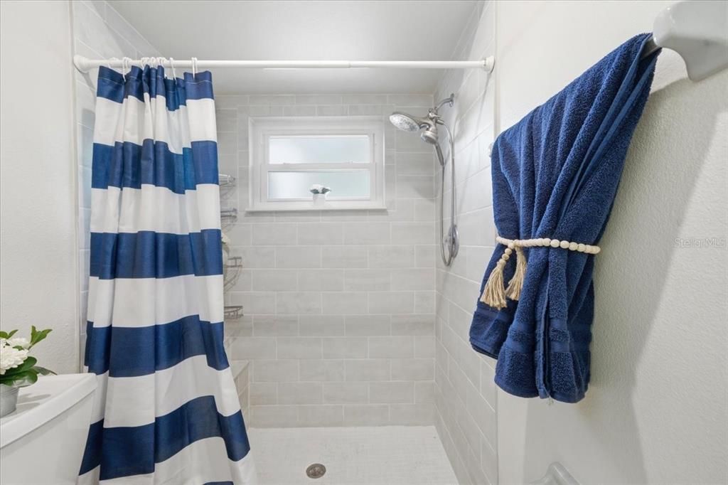 Active With Contract: $349,900 (3 beds, 2 baths, 2060 Square Feet)