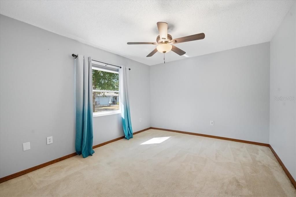Active With Contract: $349,900 (3 beds, 2 baths, 2060 Square Feet)