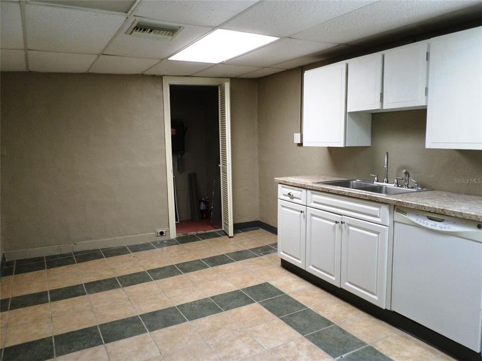 For Sale: $625,000 (0 beds, 0 baths, 4020 Square Feet)