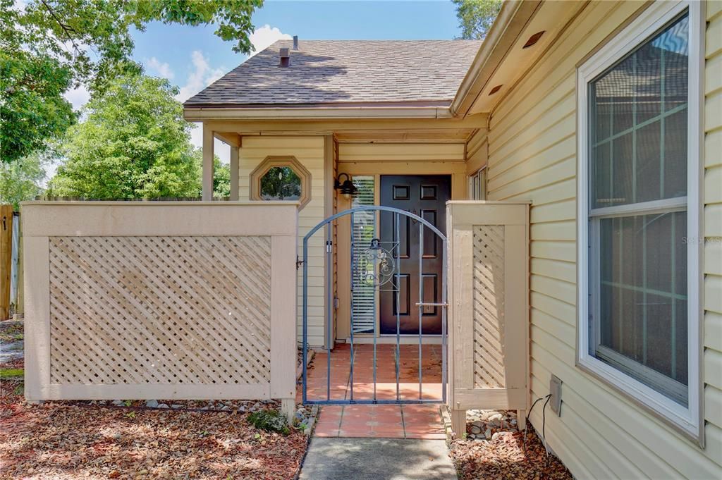 For Sale: $365,000 (3 beds, 2 baths, 1384 Square Feet)