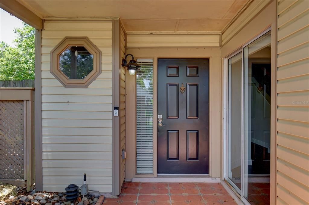 For Sale: $365,000 (3 beds, 2 baths, 1384 Square Feet)