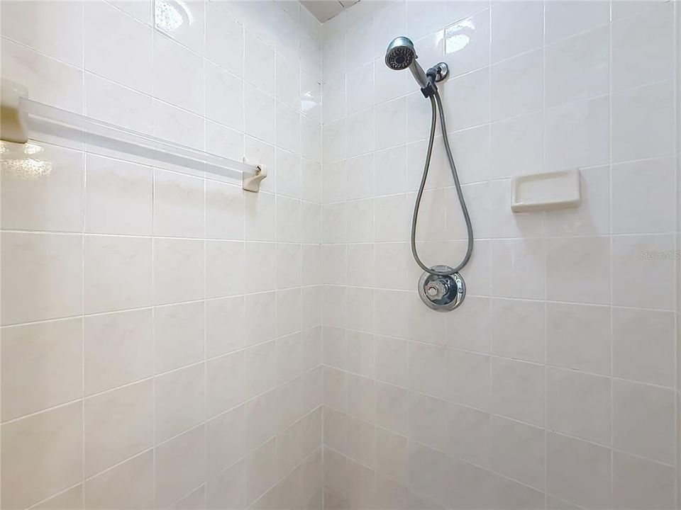 На продажу: $264,000 (3 спален, 2 ванн, 1641 Квадратных фут)
