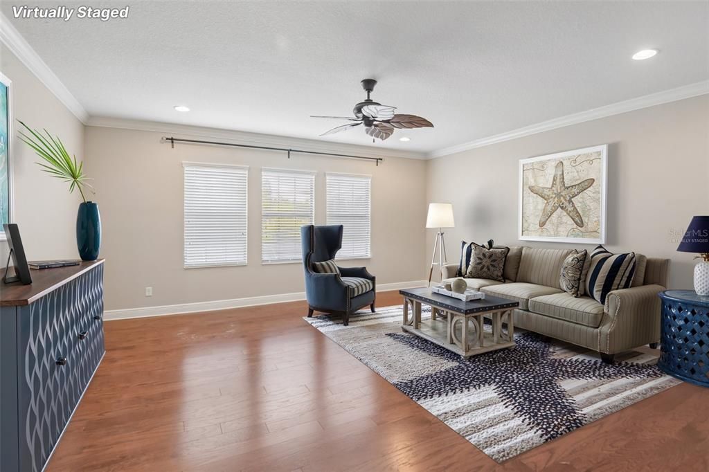 For Sale: $770,000 (5 beds, 4 baths, 3522 Square Feet)