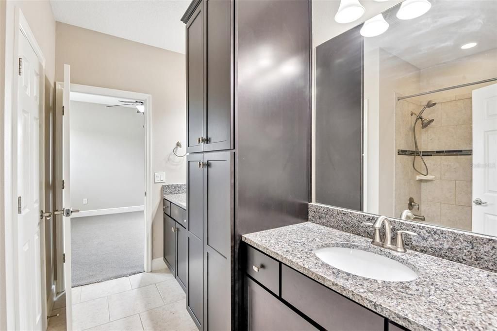For Sale: $770,000 (5 beds, 4 baths, 3522 Square Feet)