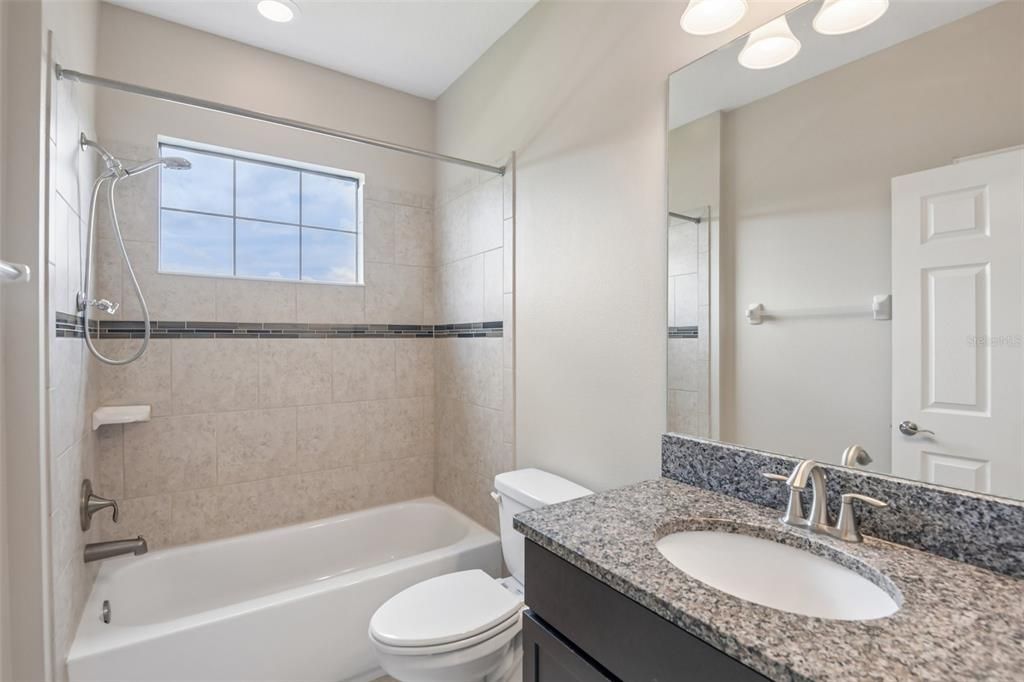 For Sale: $770,000 (5 beds, 4 baths, 3522 Square Feet)