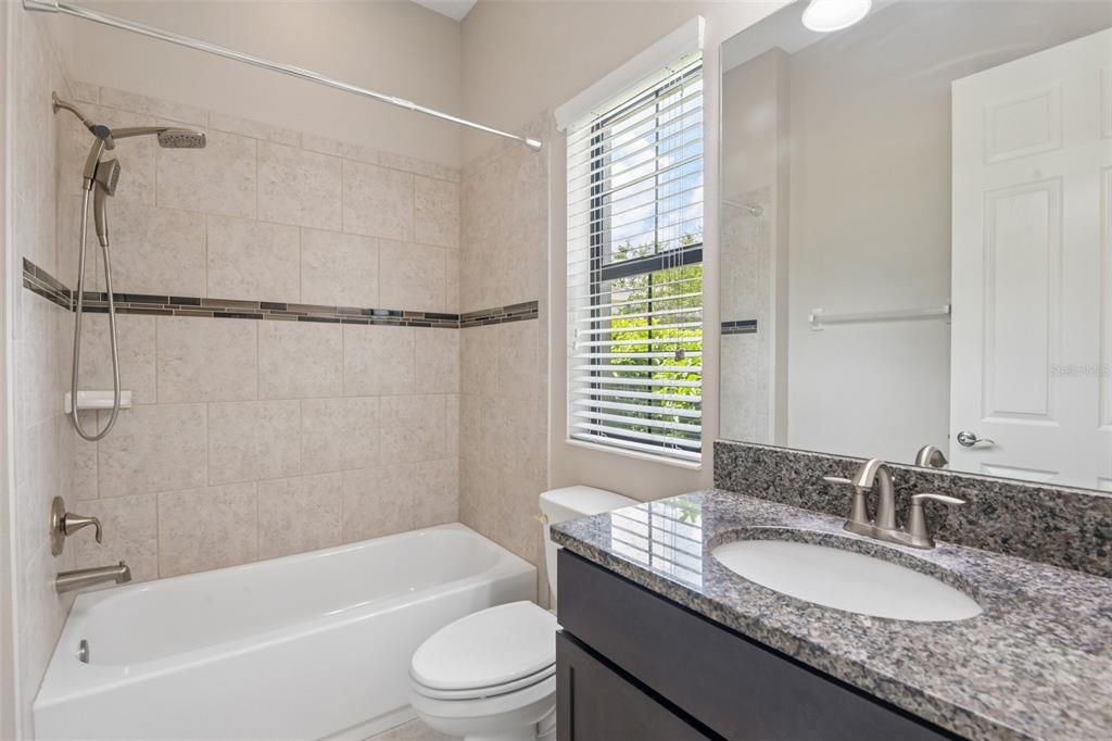 For Sale: $770,000 (5 beds, 4 baths, 3522 Square Feet)