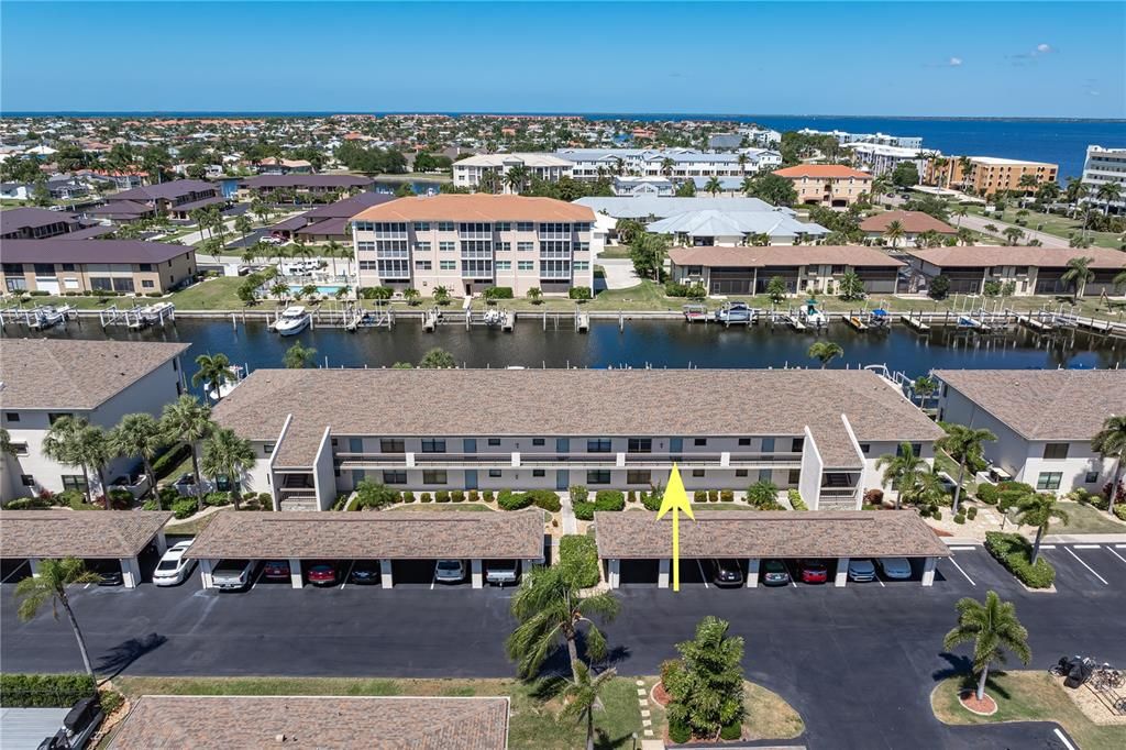 Active With Contract: $279,900 (2 beds, 2 baths, 1111 Square Feet)