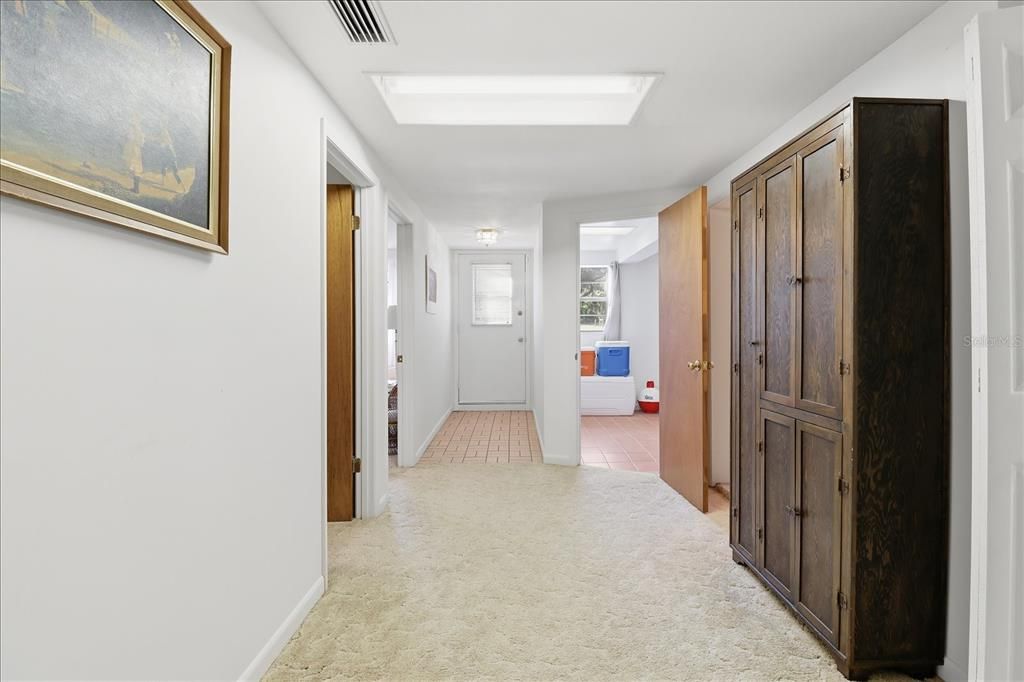 На продажу: $425,000 (3 спален, 2 ванн, 2452 Квадратных фут)