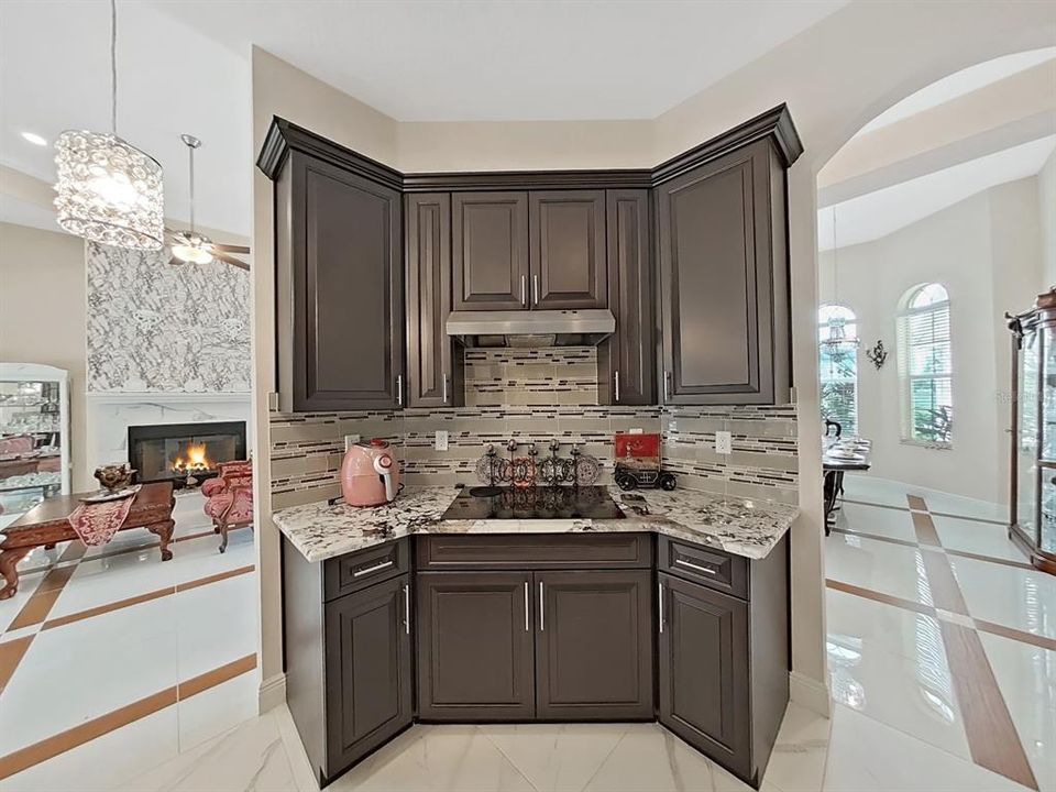 На продажу: $899,900 (4 спален, 3 ванн, 2999 Квадратных фут)