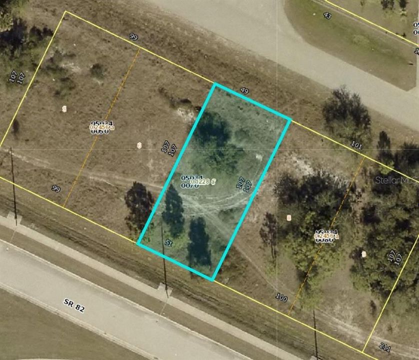 For Sale: $40,000 (0.12 acres)