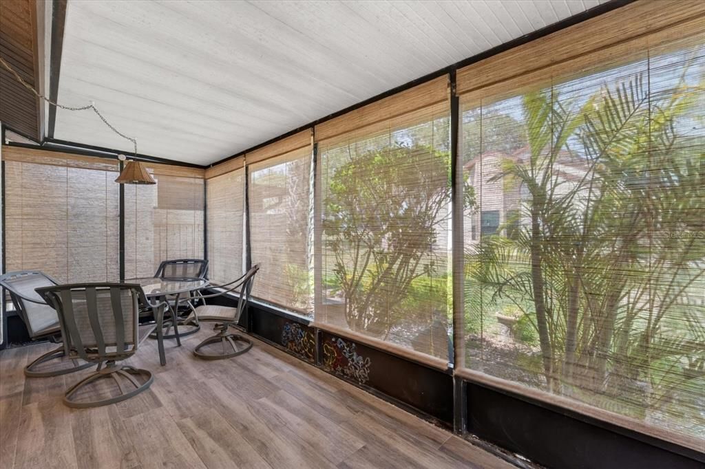 For Sale: $149,900 (2 beds, 1 baths, 767 Square Feet)