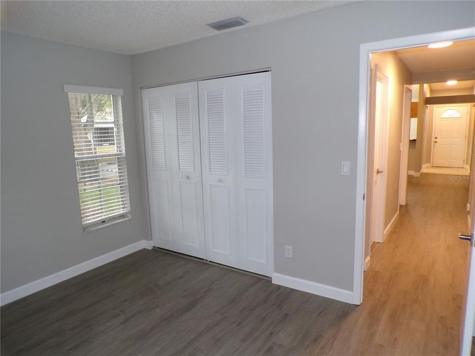 Active With Contract: $245,000 (2 beds, 2 baths, 1132 Square Feet)