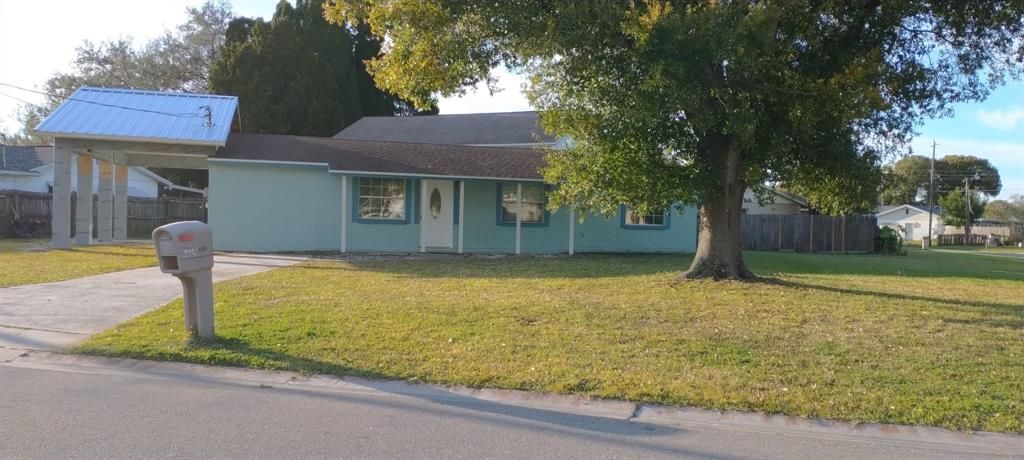 For Rent: $2,200 (4 beds, 2 baths, 2142 Square Feet)