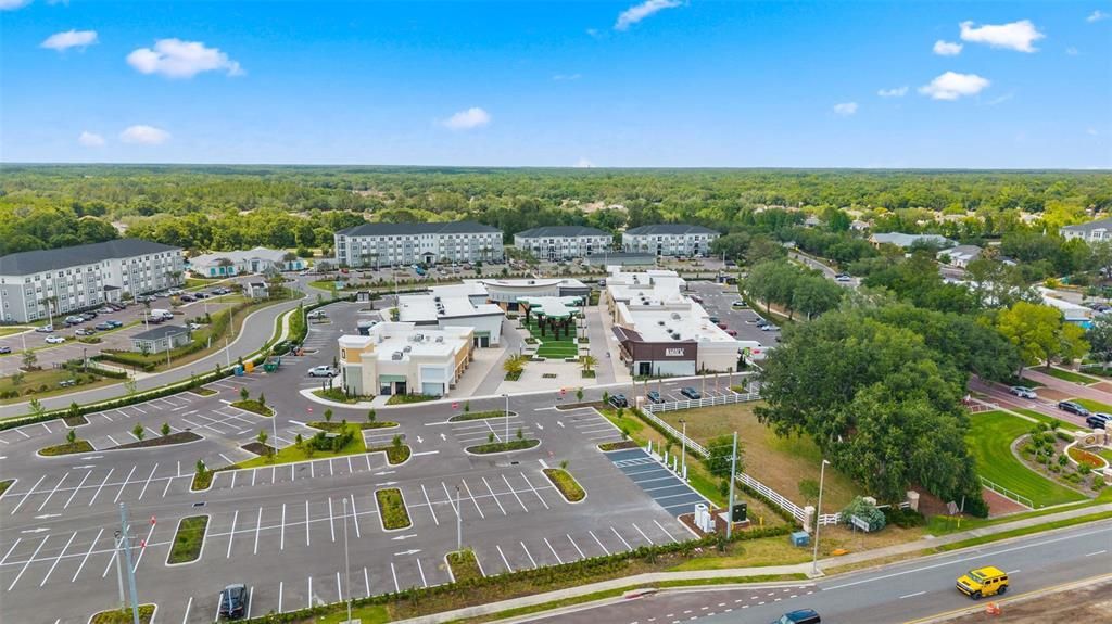 Под контрактом: $320,000 (3 спален, 2 ванн, 1443 Квадратных фут)