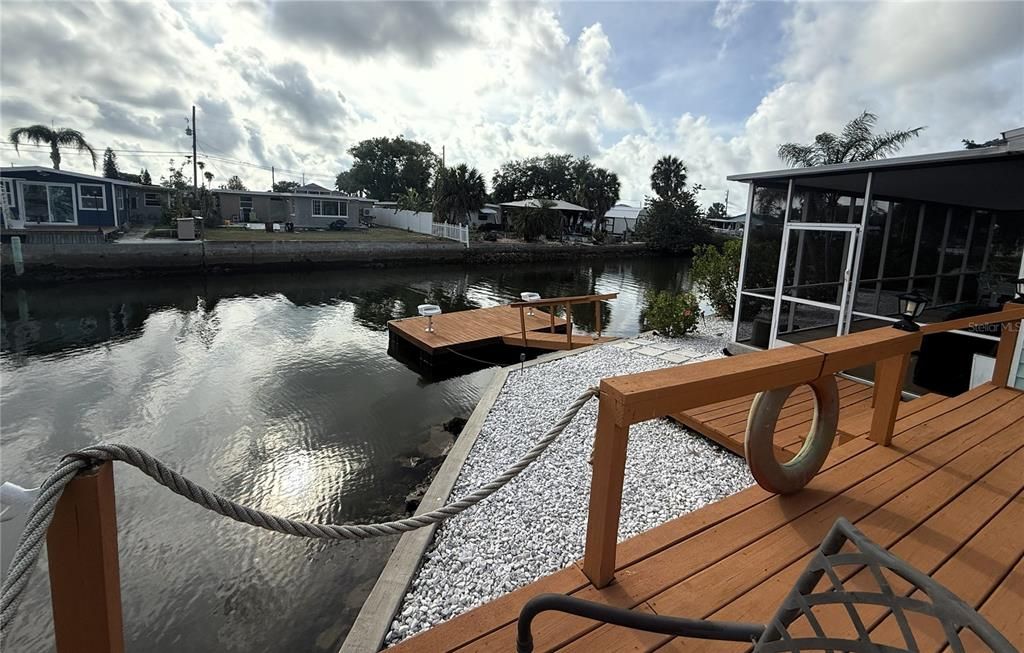 For Sale: $312,000 (3 beds, 2 baths, 1080 Square Feet)