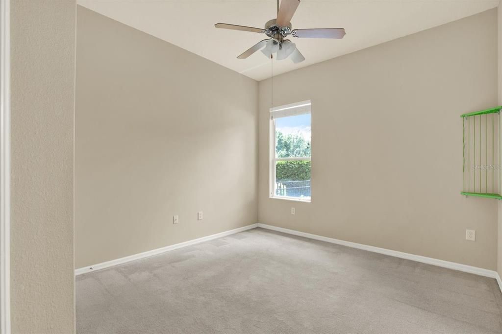 Activo con contrato: $760,000 (4 camas, 4 baños, 3643 Pies cuadrados)