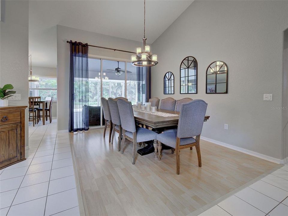 For Sale: $524,000 (3 beds, 2 baths, 2374 Square Feet)