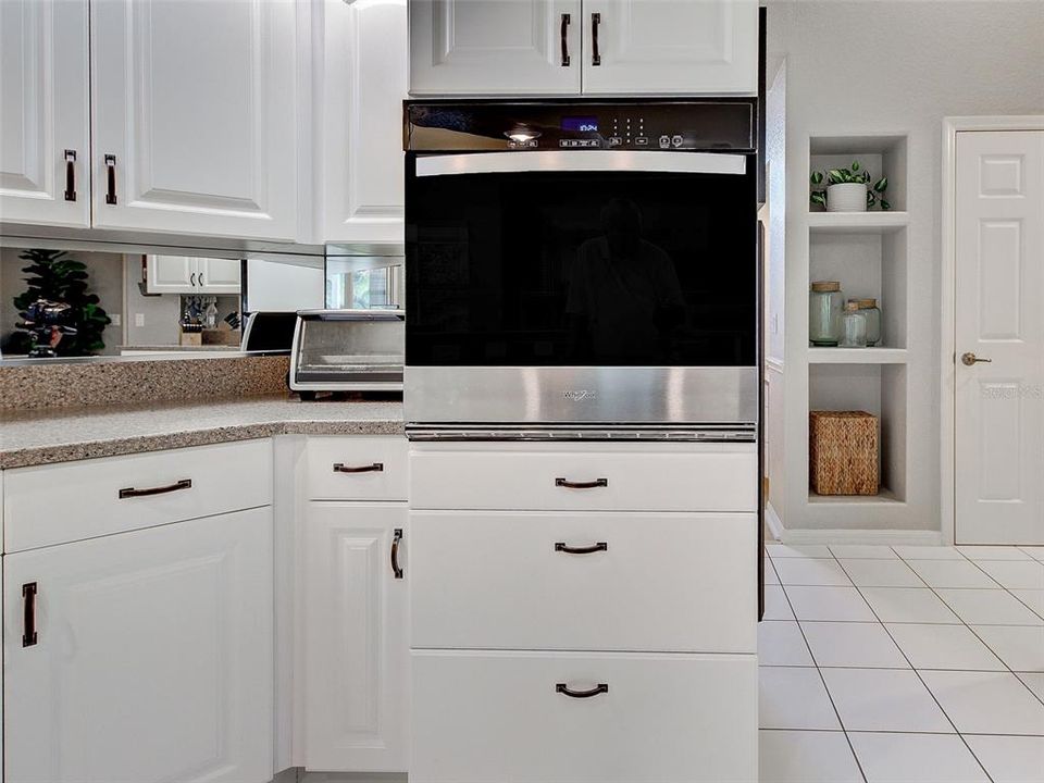 For Sale: $524,000 (3 beds, 2 baths, 2374 Square Feet)