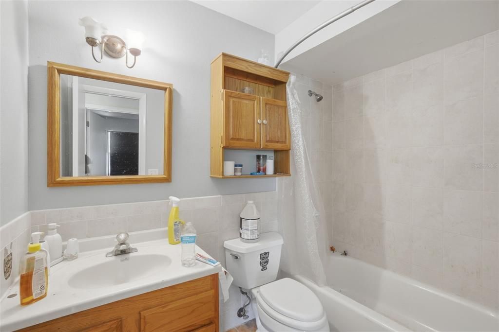For Sale: $268,000 (3 beds, 2 baths, 1008 Square Feet)