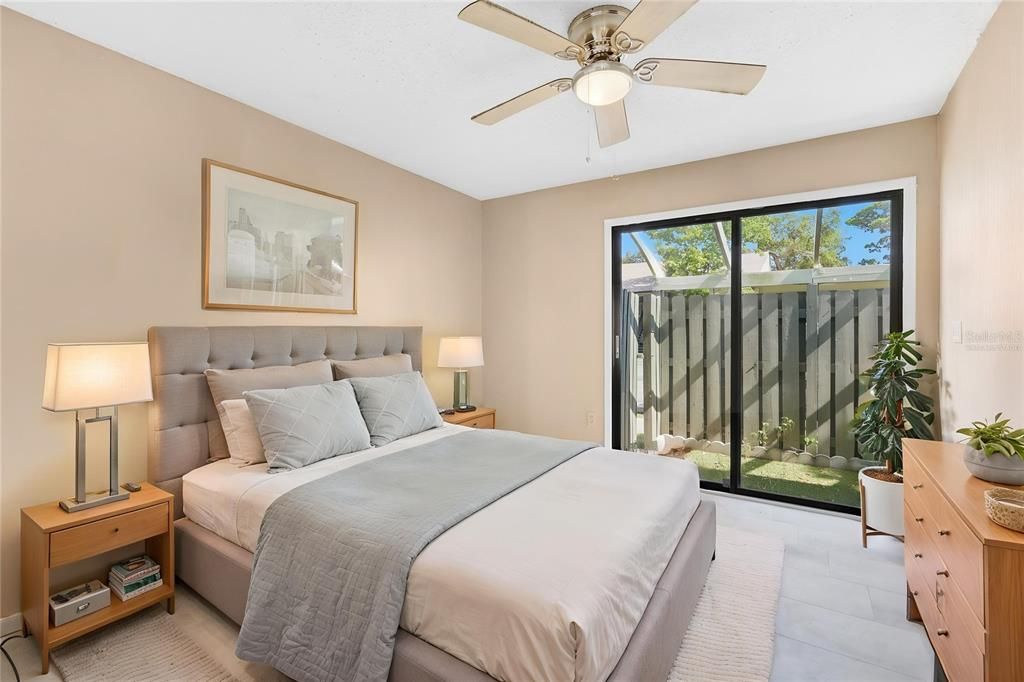 Active With Contract: $200,000 (2 beds, 2 baths, 1125 Square Feet)