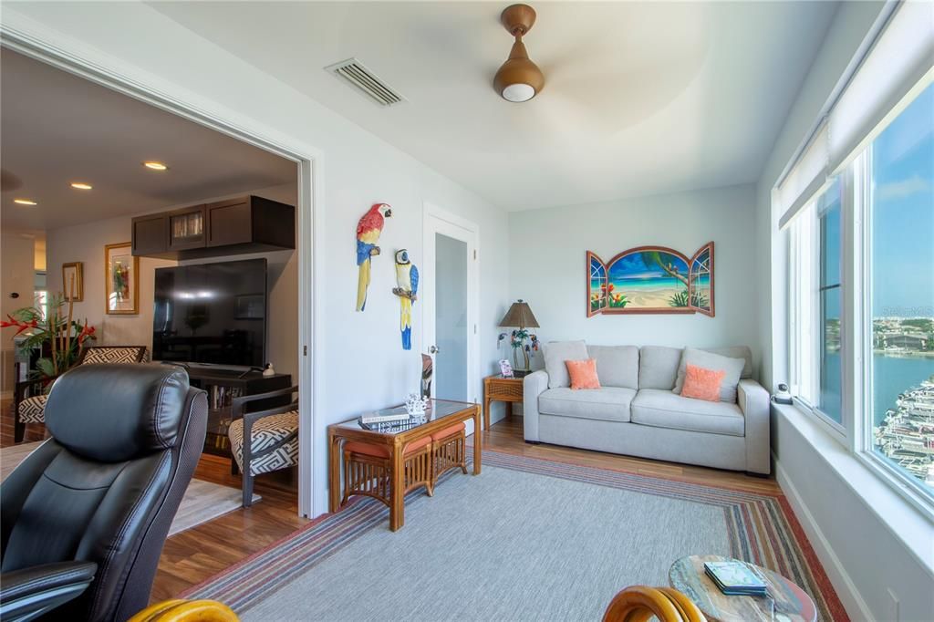 Activo con contrato: $229,500 (2 camas, 2 baños, 1250 Pies cuadrados)