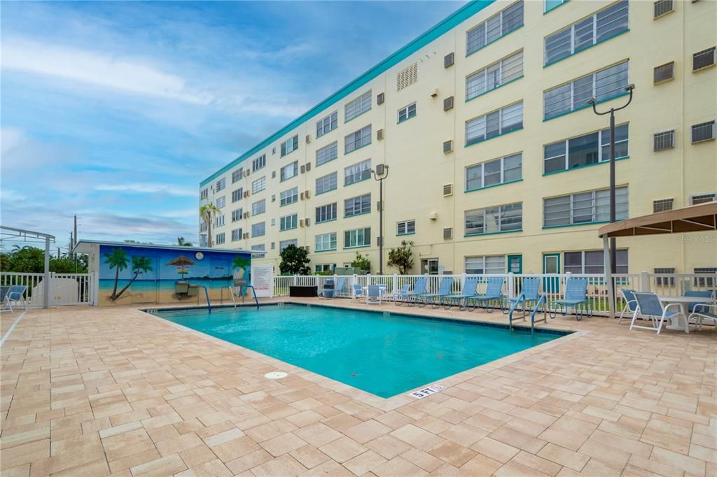 Activo con contrato: $229,500 (2 camas, 2 baños, 1250 Pies cuadrados)