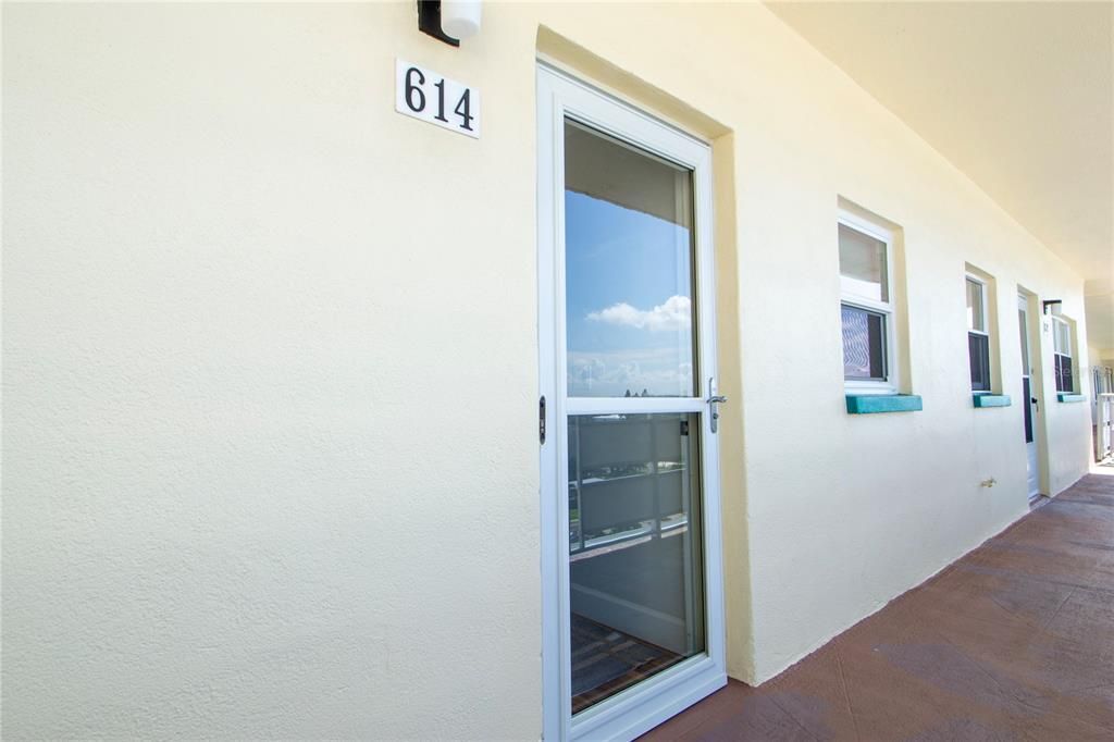 Activo con contrato: $229,500 (2 camas, 2 baños, 1250 Pies cuadrados)