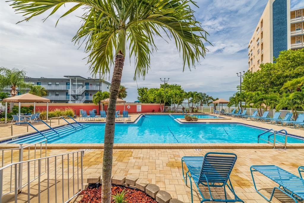 Activo con contrato: $229,500 (2 camas, 2 baños, 1250 Pies cuadrados)