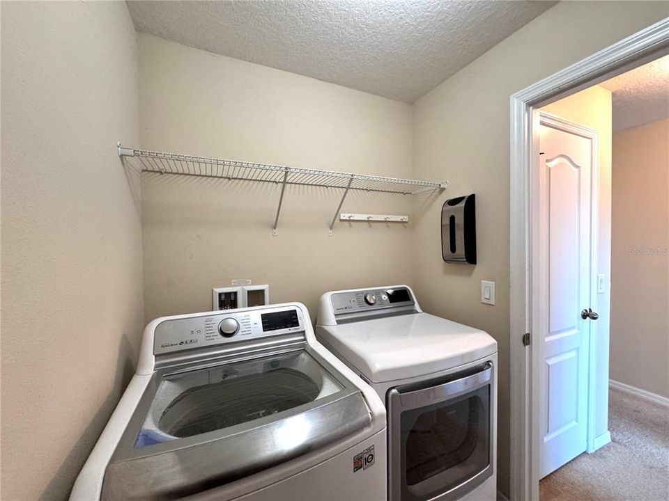 For Rent: $2,799 (3 beds, 2 baths, 1752 Square Feet)