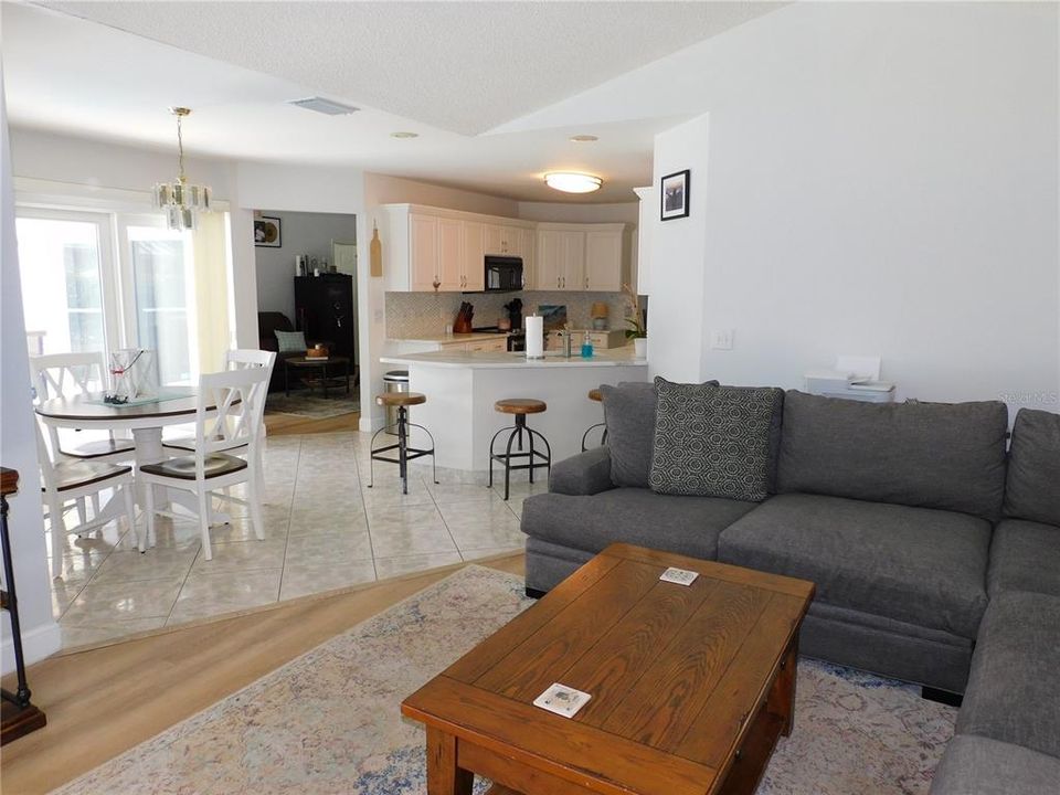 En Renta: $3,700 (3 camas, 2 baños, 1878 Pies cuadrados)