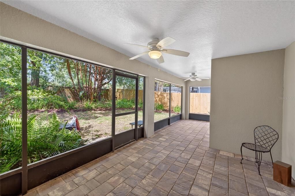 Active With Contract: $369,900 (3 beds, 2 baths, 1677 Square Feet)